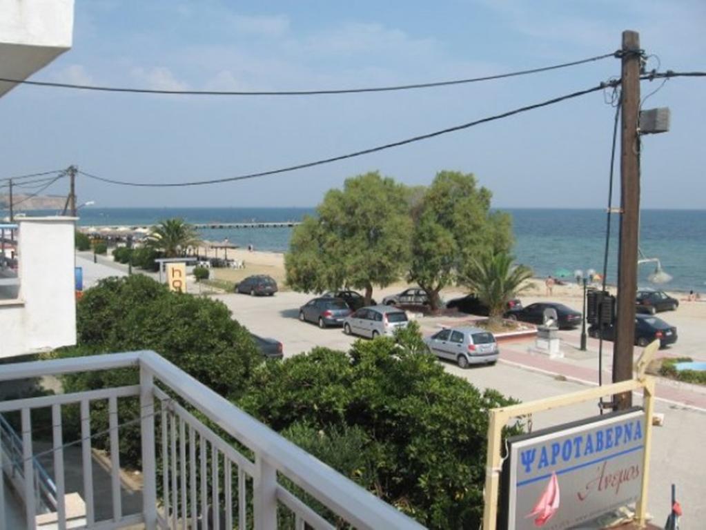 Anemos Hotel Agia Triada  Exterior photo
