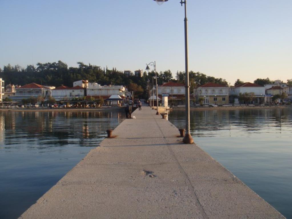 Anemos Hotel Agia Triada  Exterior photo